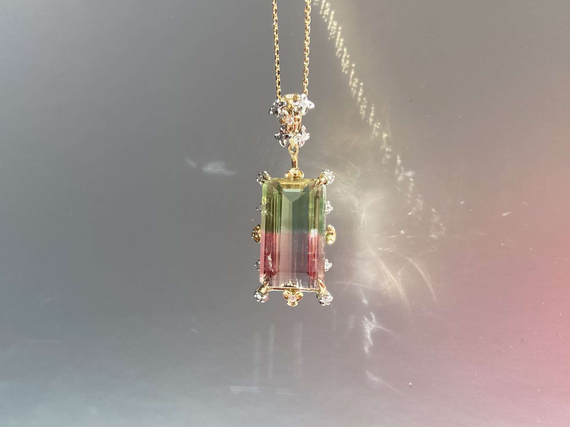 K18  Pt900 Bicolor Tourmaline  Diamond Pendant 